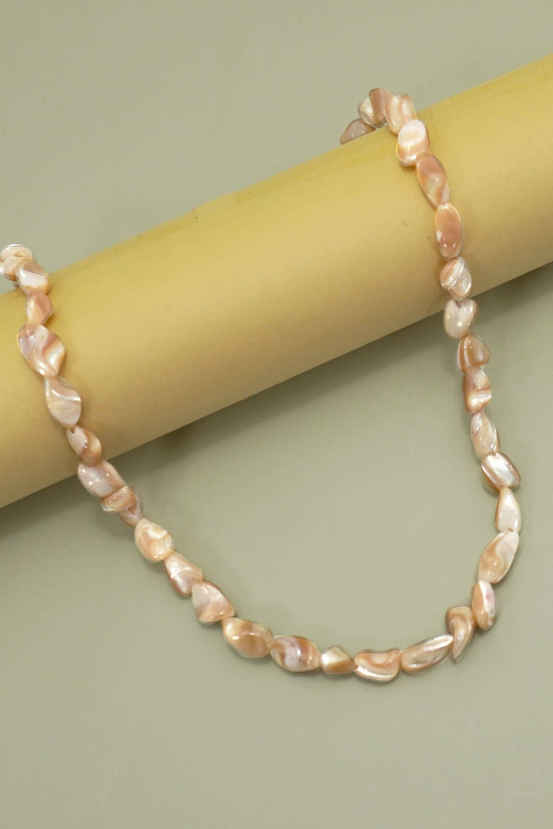 Shelly Necklace