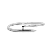 Stella Bangle